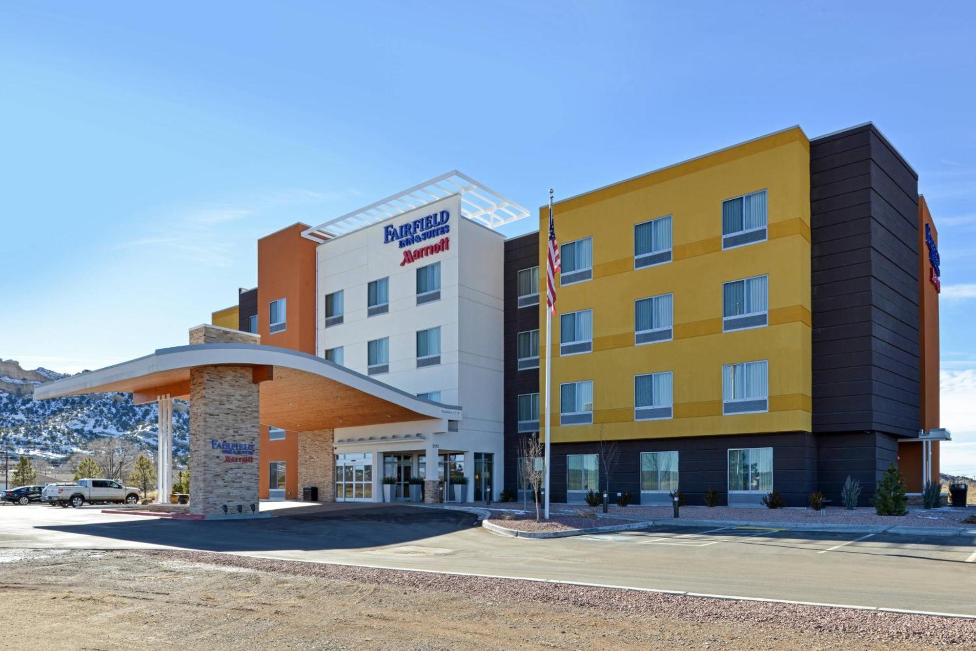 Fairfield Inn & Suites By Marriott Gallup Ngoại thất bức ảnh